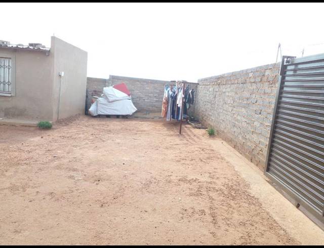 1 BEDROOM HOUSE FOR SALE IN MOHLAKENG